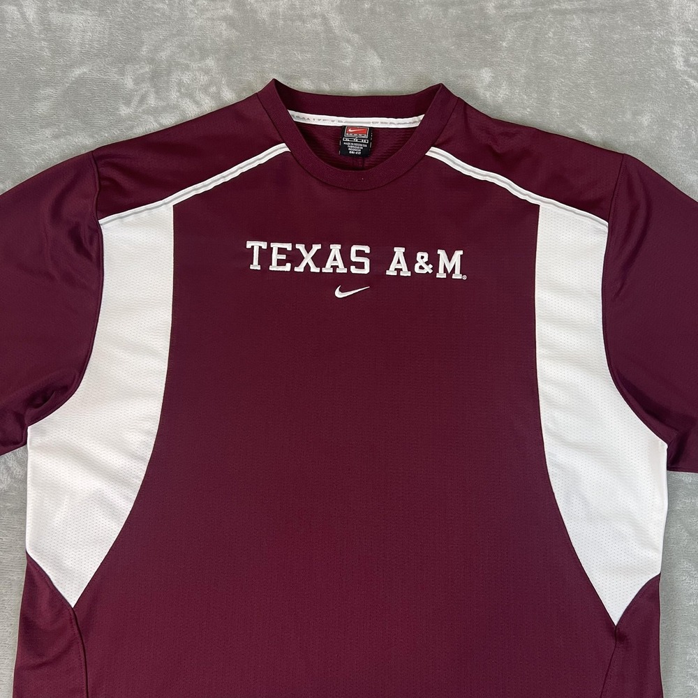 Texas A&M Aggies‎ Shirt Mens XL Maroon Red White NCAA Football Nike Dri Fit Tee